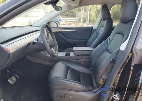 2023 Tesla Model Y z USA, uszkodzony, nr VIN 7SAYGDEE8PA141095